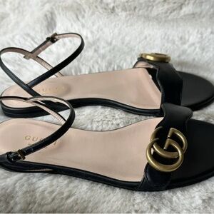 Gucci Black Sandals size 6.5